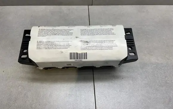 Audi TT TTS Mk2 Passenger airbag 8J0880202B