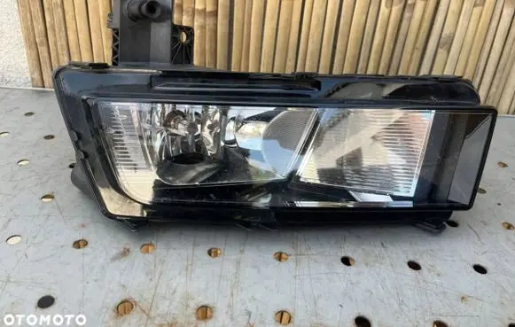 Volkswagen Cross Touran II Front fog light 5TA941661