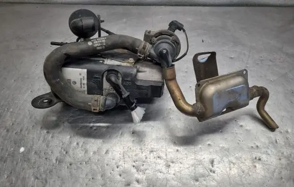 Audi A3 S3 8V Auxiliary pre-heater (Webasto) 5Q0815005L 9025973A 5Q0819595