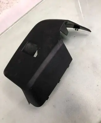 BMW 3 G20 G21 Seat belt trim 6996020