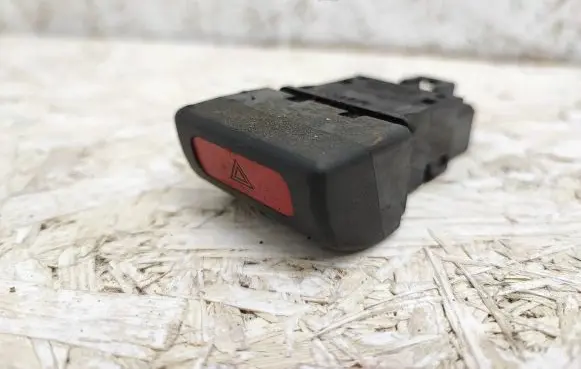 Subaru Forester SF Hazard light switch