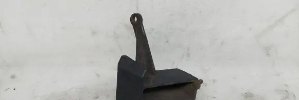 Volvo S70 V70 V70 XC Engine mounting bracket 074115369