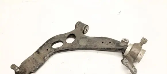 BMW 2 F46 Front lower control arm/wishbone 270522