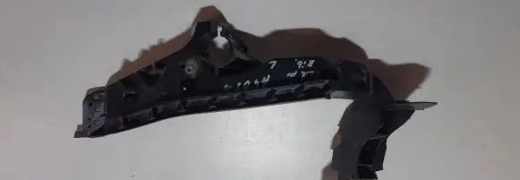 Audi A4 S4 B8 8K Headlight/headlamp mounting bracket 8K0805607L 2002837