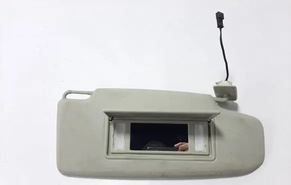 Volvo V40 Sun visor