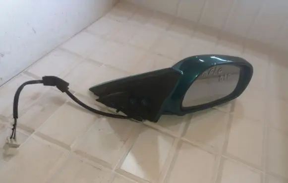 Mazda 626 Front door electric wing mirror 010519