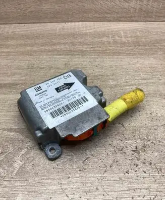 Opel Vectra B Airbag control unit/module 90569350 1923594