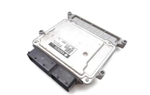 Hyundai i30 Engine control unit/module 39112-2B202 9001040172KC GFD-AH6CFS1-5000