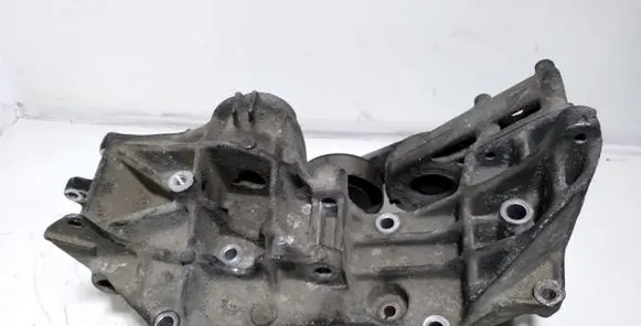 Audi A6 S6 C5 4B Generator/alternator bracket 058145523 058145523E