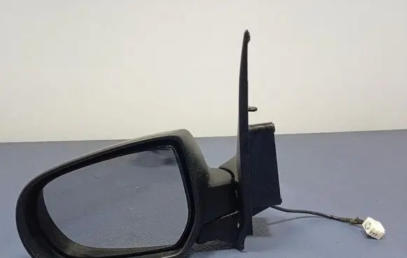 Mazda Tribute Front door electric wing mirror 88689LH