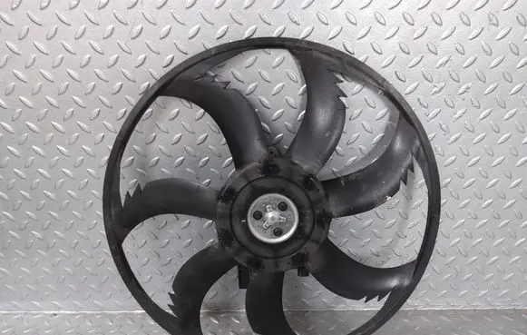 Toyota RAV 4 (XA50) Electric radiator cooling fan 1636331510 2685004000