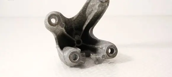 Audi A6 C7 Engine mounting bracket 4G0199307AC