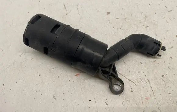 Volkswagen Touran II Breather/breather pipe/hose 1K0819194