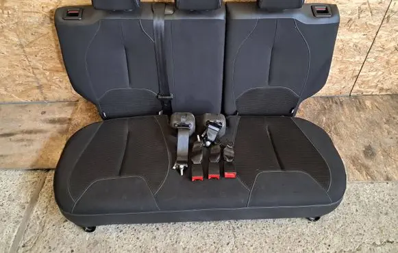 Citroen DS3 Second row seats 