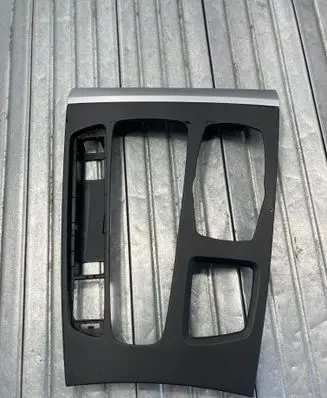 BMW X5 F15 Gear shifter surround trim plastic 9252115 105075060 10055913