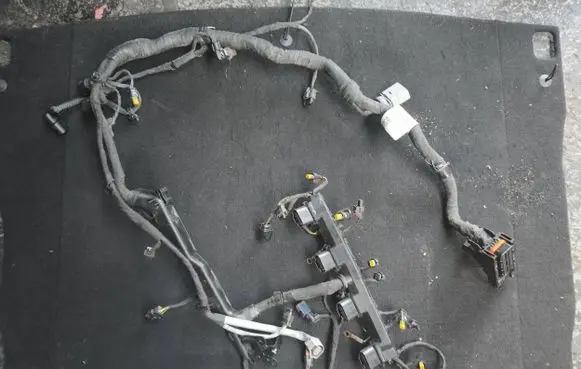 Audi Q7 4M Engine installation wiring loom 06k972627er