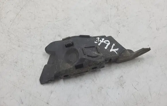 Seat Leon (1P) Front bumper mounting bracket 