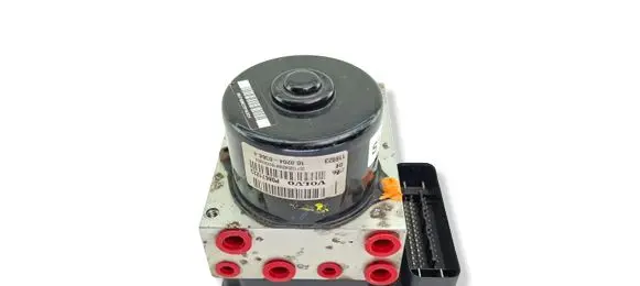 Volvo XC90 ABS Pump 8671224 P08671223