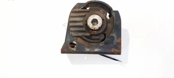 Toyota Auris 150 Engine mount bracket ddf4910808 ddf49-10808