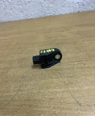 Toyota Prius (XW30) Airbag deployment crash/impact sensor 8917375010 F3294