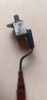 Audi A6 C7 Turbo solenoid valve 04l907284