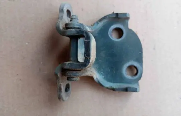 Honda Accord Front door upper hinge