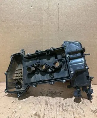 Toyota Aygo AB10 Rocker cam cover 1KR52M