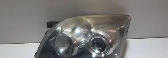 Toyota Avensis T250 Headlight/headlamp M60GF20 PMM60GF20