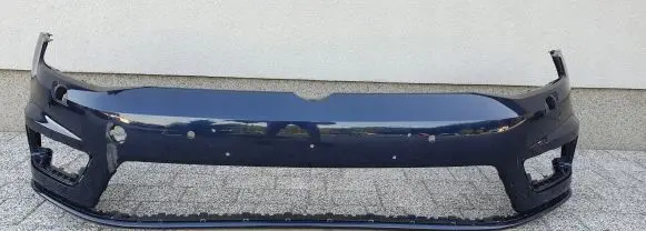 Volkswagen Golf VII Front bumper