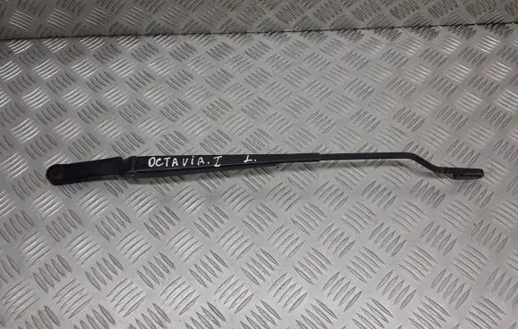 Skoda Octavia Mk1 (1U) Front wiper blade arm