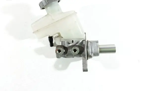 Suzuki Grand Vitara II Master brake cylinder 0204223393 65J00