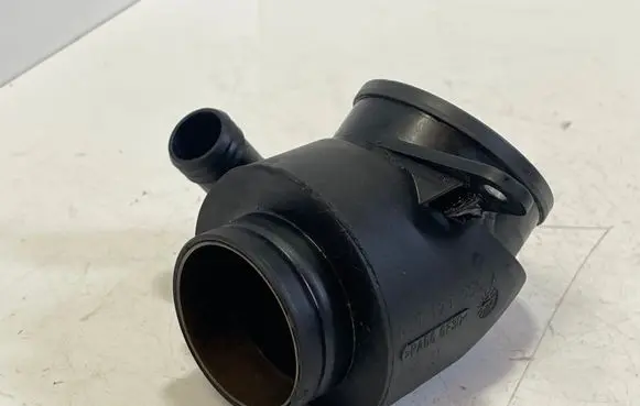 Audi A6 S6 C6 4F Air intake hose/pipe 059129955A