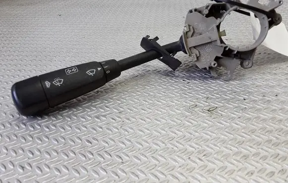 Mercedes-Benz C W202 Indicator stalk HLS202755Q09C