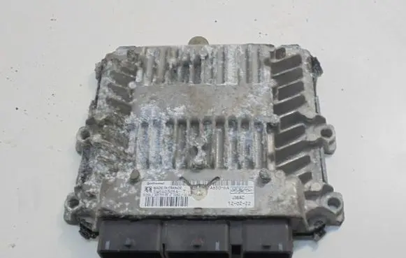 Ford Focus C-MAX Engine control unit/module ECU 6U7112A650HA