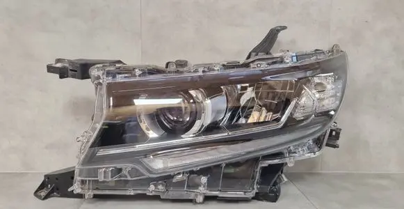 Toyota Land Cruiser (J150) Headlight/headlamp LAMPALANDJ150
