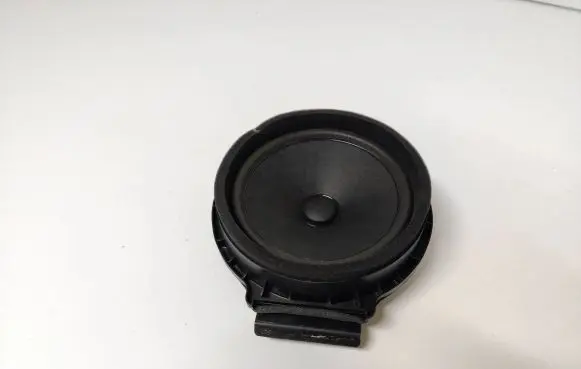 Opel Insignia A Front door speaker