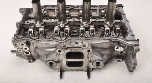 KIA Ceed Engine head 22111-08200