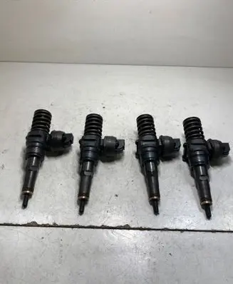 Volkswagen Sharan Fuel injectors set 038130073AR