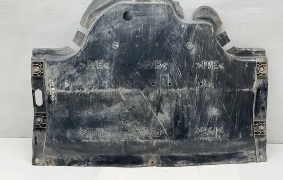 Opel Vivaro Engine splash shield/under tray 93868438 93868440