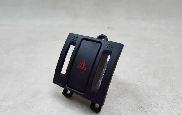 Mazda CX-5 Hazard light switch KD45664H0