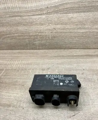 Renault Laguna I Glow plug pre-heat relay 7700863626