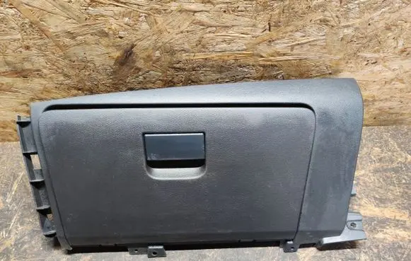 Chrysler 200 Glove box set 1S083DX9AB 1SR06TRMAA 1105144X