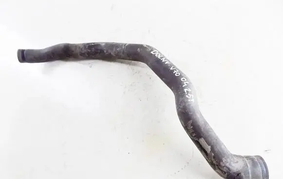Volvo V70 Engine coolant pipe/hose