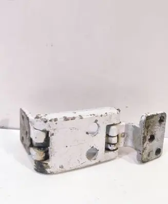 Mercedes-Benz Sprinter W906 Loading door lower hinge A9067400237