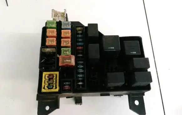 Volvo S40, V40 Fuse box set 30859714 7254-1985