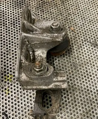 Ford Galaxy Engine mounting bracket YM216030AA