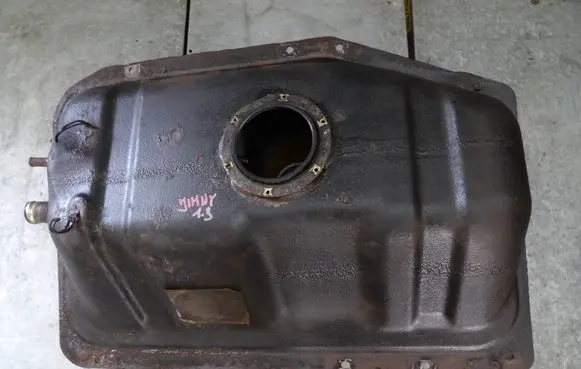 Suzuki Jimny Fuel tank 
