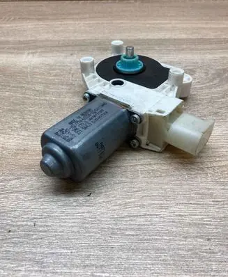 BMW 5 F10 F11 Front door window regulator motor 7249172 914547102
