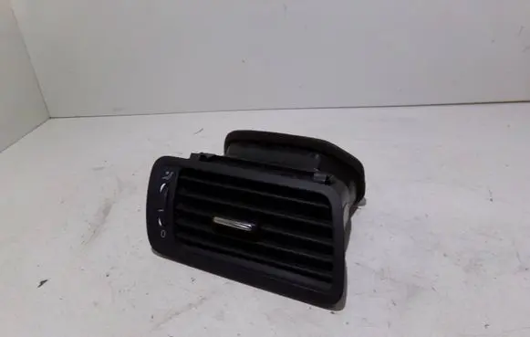 Volkswagen PASSAT B6 Dashboard side air vent grill/cover trim 3C1819702E