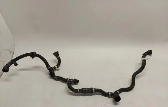 Engine coolant pipe/hose